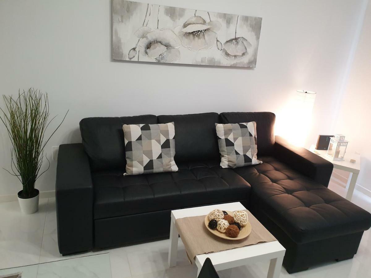 Casa Las Flores With Heated Pool, Only 490 Meters To The Beach, Balcony, Wifi أرونا المظهر الخارجي الصورة
