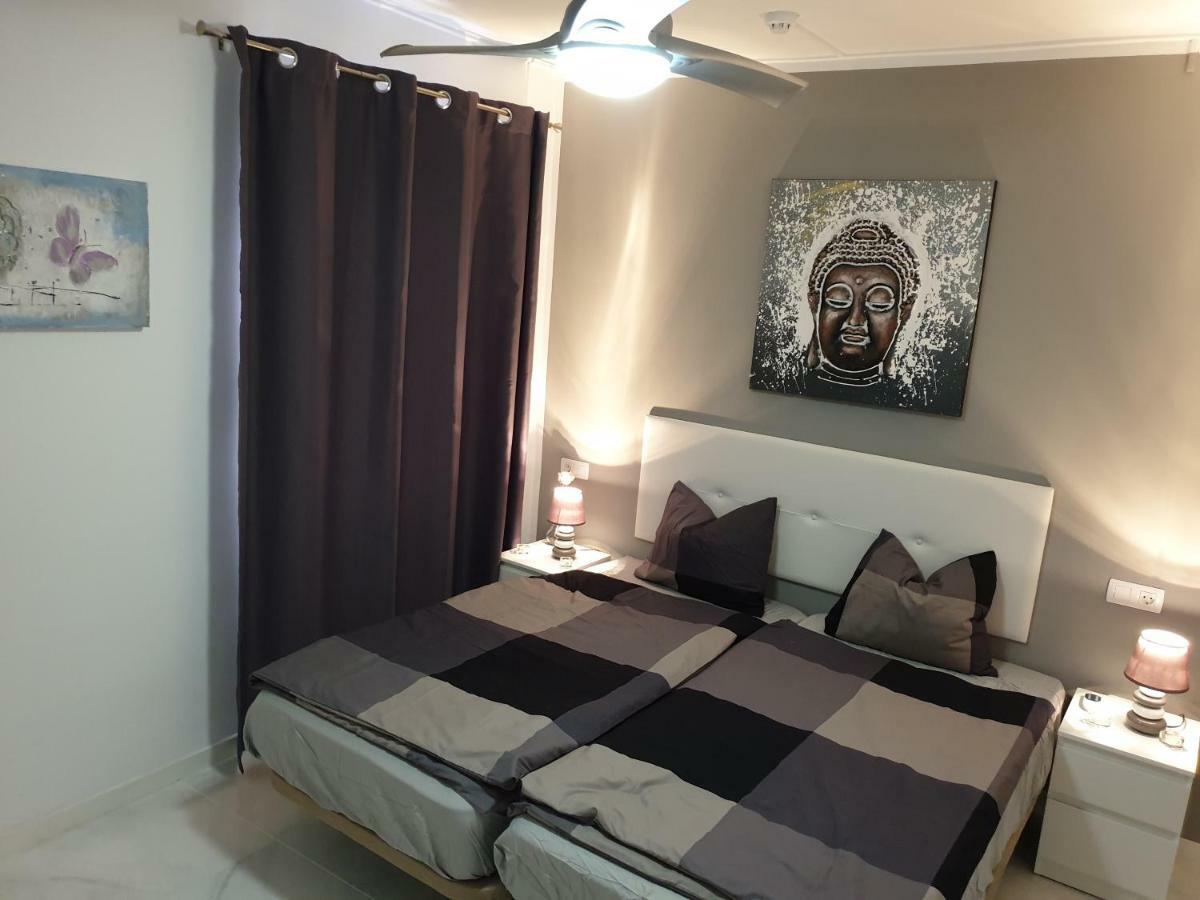 Casa Las Flores With Heated Pool, Only 490 Meters To The Beach, Balcony, Wifi أرونا المظهر الخارجي الصورة